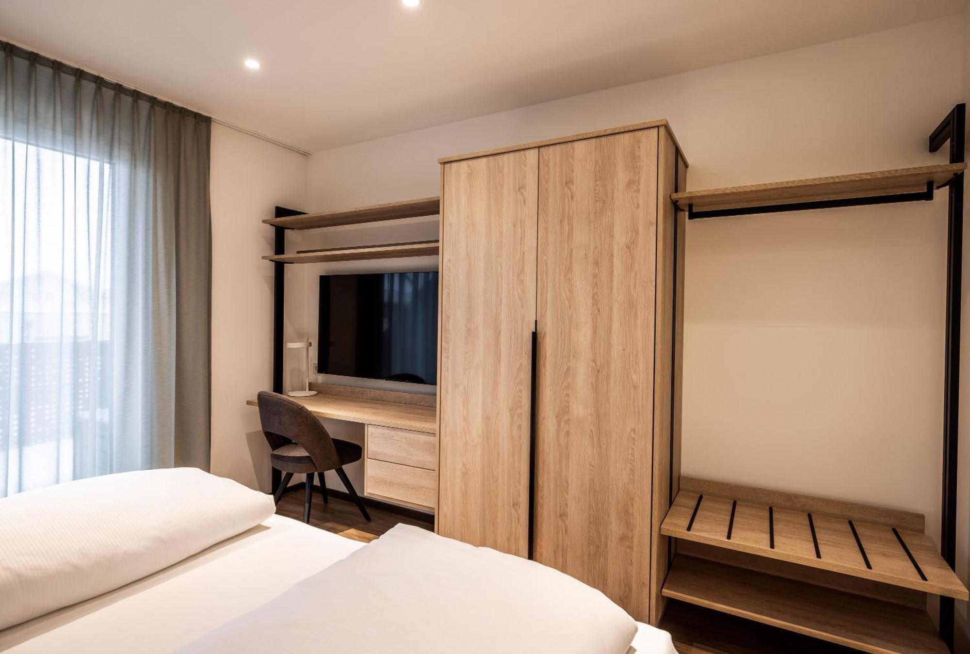 Alp Living Apartments Self-Check In Innsbruck Zimmer foto